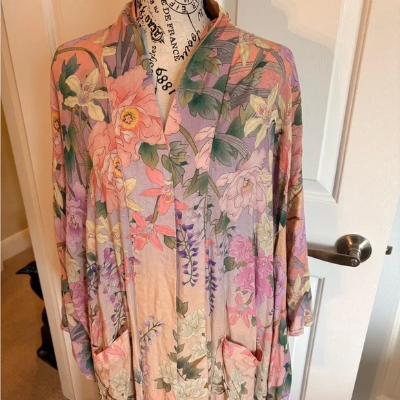 Spell Floral Kimono Open Front M/L EC - Picture 3 of 8